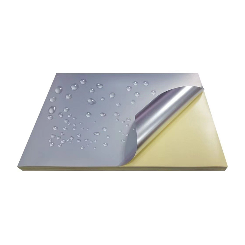 Materiais de etiqueta PET prata mate 50mic com adesivo solvente forte e revestimento à base de óleo