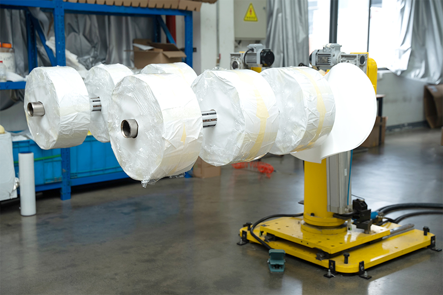 Material autoadesivo para jato de tinta